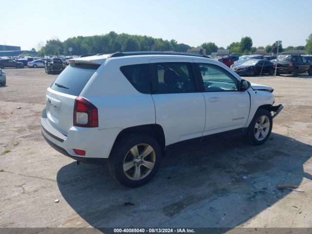 Photo 3 VIN: 1C4NJDBB8GD631915 - JEEP COMPASS 