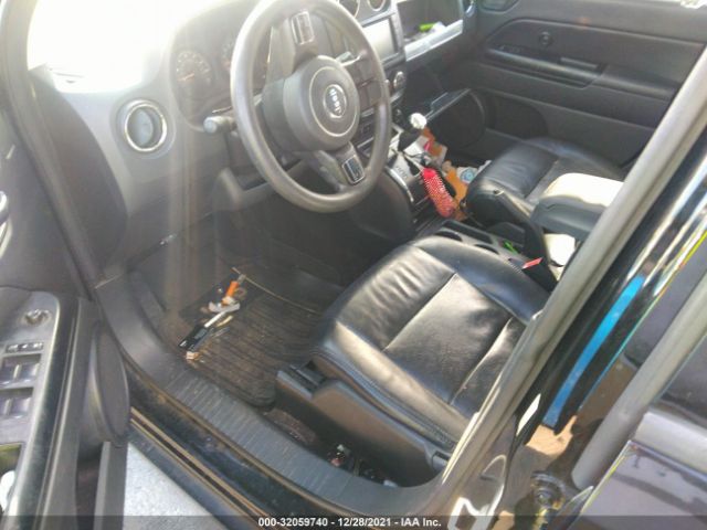 Photo 4 VIN: 1C4NJDBB9GD502047 - JEEP COMPASS 