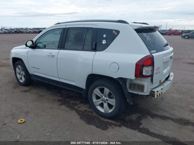 Photo 2 VIN: 1C4NJDBB9GD646343 - JEEP COMPASS 