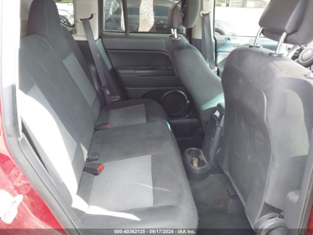 Photo 7 VIN: 1C4NJDBB9GD757541 - JEEP COMPASS 