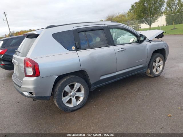 Photo 3 VIN: 1C4NJDBB9GD778728 - JEEP COMPASS 