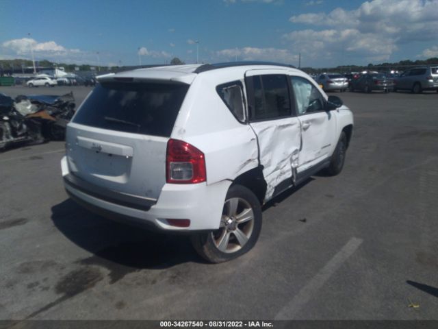 Photo 3 VIN: 1C4NJDBBXCD588351 - JEEP COMPASS 