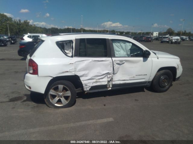 Photo 5 VIN: 1C4NJDBBXCD588351 - JEEP COMPASS 