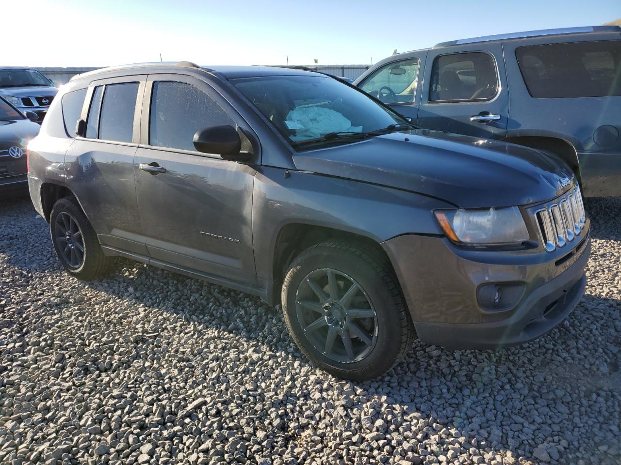 Photo 3 VIN: 1C4NJDBBXED739191 - JEEP COMPASS 