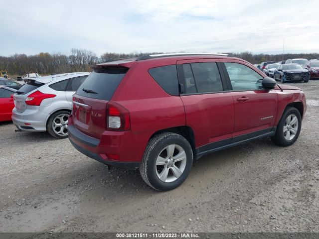 Photo 3 VIN: 1C4NJDBBXFD225889 - JEEP COMPASS 