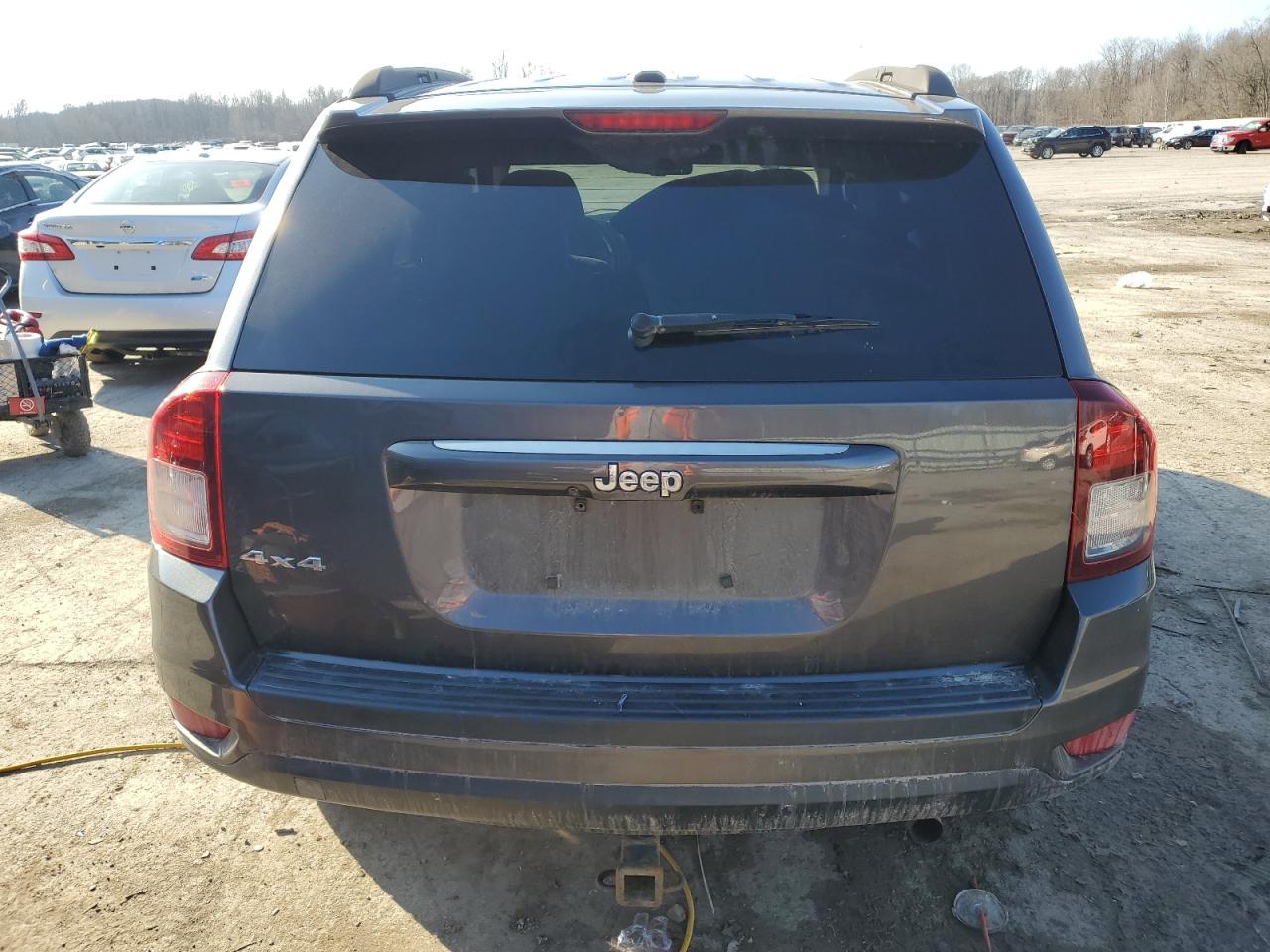 Photo 5 VIN: 1C4NJDBBXGD535719 - JEEP COMPASS 