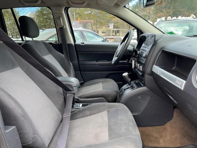 Photo 4 VIN: 1C4NJDBBXGD713998 - JEEP COMPASS 