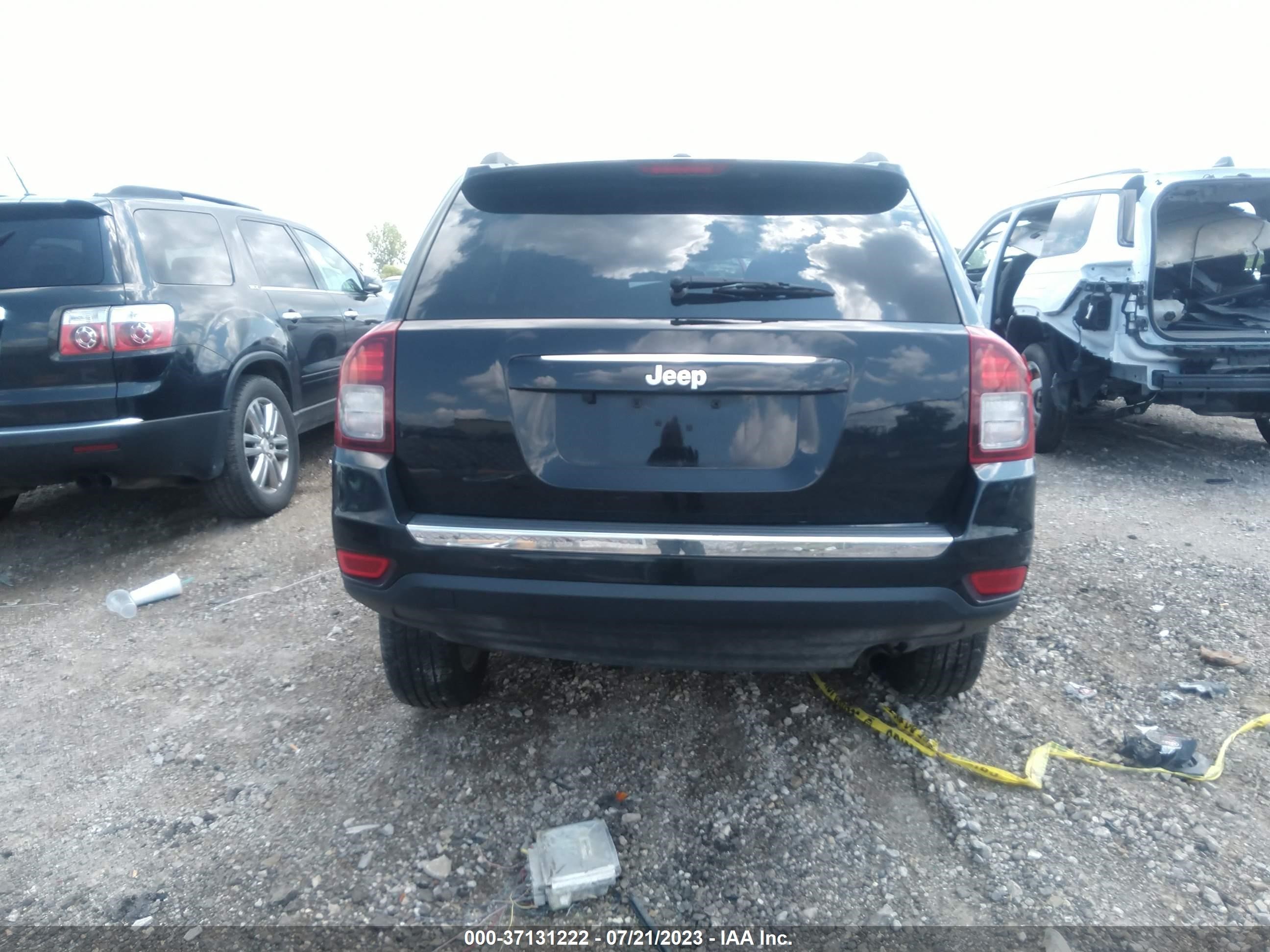 Photo 14 VIN: 1C4NJDBBXGD797725 - JEEP COMPASS 