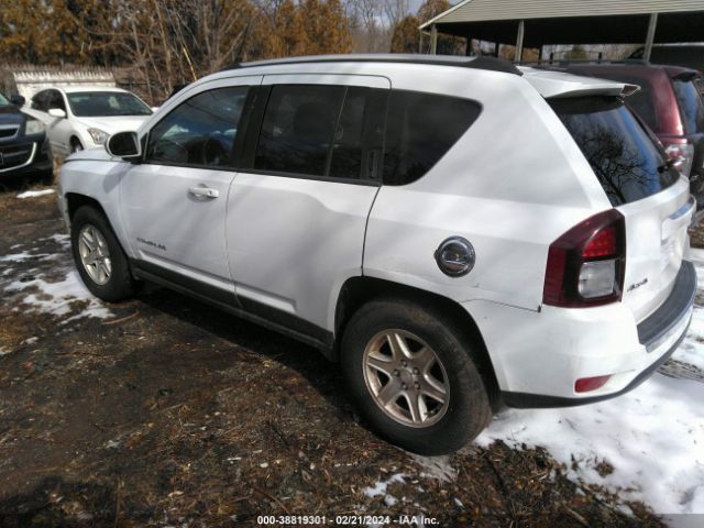 Photo 2 VIN: 1C4NJDCB0ED620063 - JEEP COMPASS 