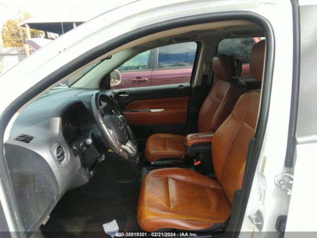 Photo 4 VIN: 1C4NJDCB0ED620063 - JEEP COMPASS 