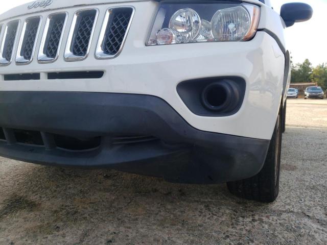 Photo 8 VIN: 1C4NJDCB2DD275021 - JEEP COMPASS 