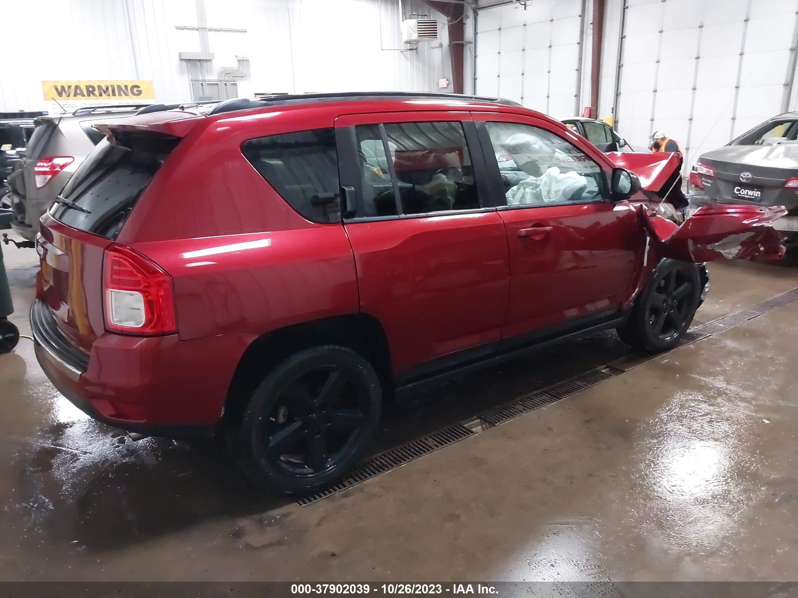 Photo 3 VIN: 1C4NJDCB3CD524232 - JEEP COMPASS 