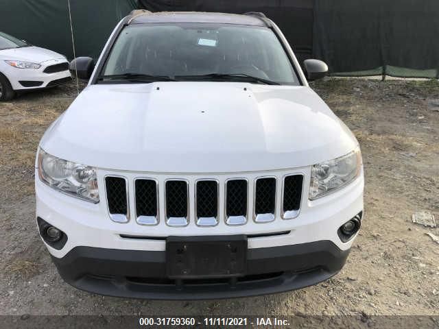 Photo 9 VIN: 1C4NJDCB4CD511103 - JEEP COMPASS 