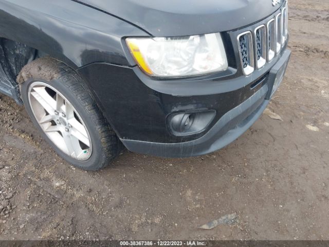 Photo 5 VIN: 1C4NJDCB5CD578342 - JEEP COMPASS 