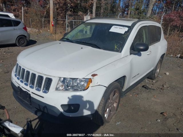 Photo 5 VIN: 1C4NJDCB8CD624875 - JEEP COMPASS 