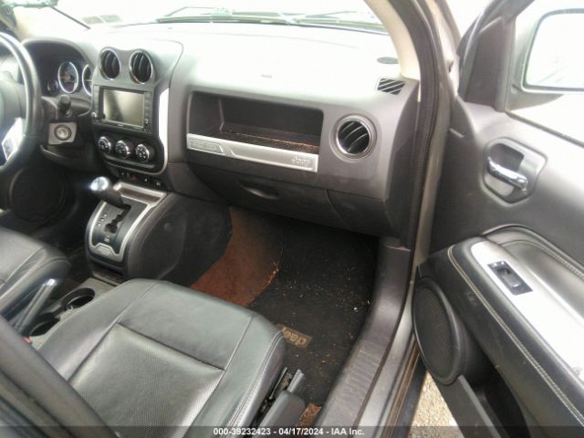 Photo 4 VIN: 1C4NJDCB8ED510412 - JEEP COMPASS 