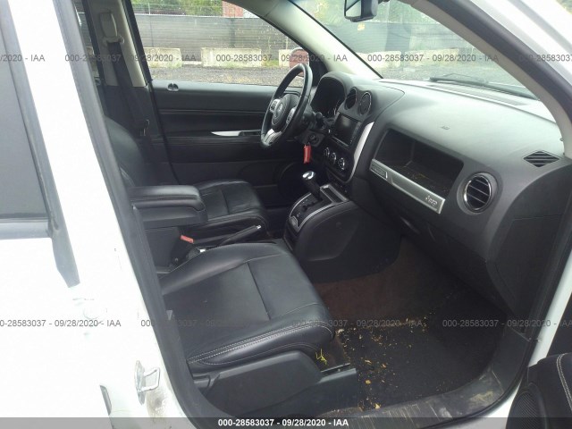 Photo 4 VIN: 1C4NJDCB8ED684125 - JEEP COMPASS 