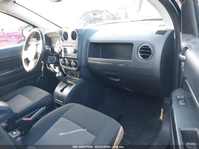 Photo 4 VIN: 1C4NJDEB0CD603614 - JEEP COMPASS 