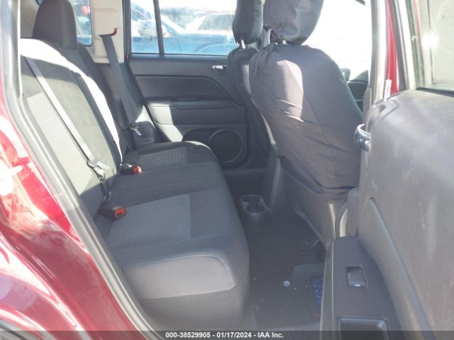 Photo 7 VIN: 1C4NJDEB0CD650884 - JEEP COMPASS 