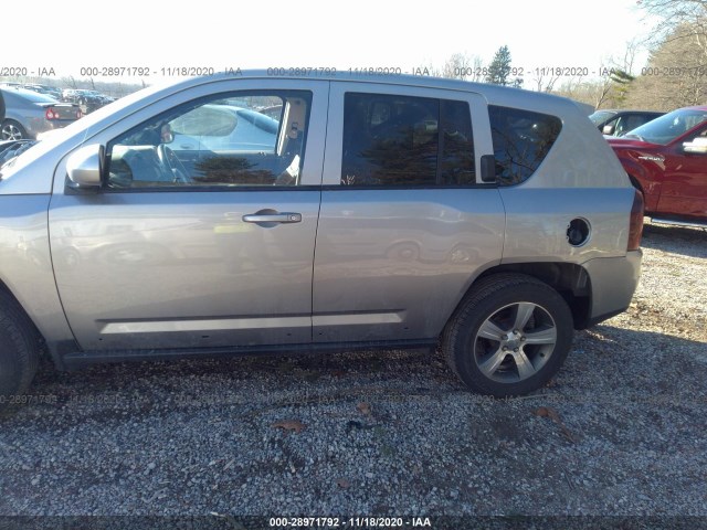 Photo 5 VIN: 1C4NJDEB0GD724990 - JEEP COMPASS 