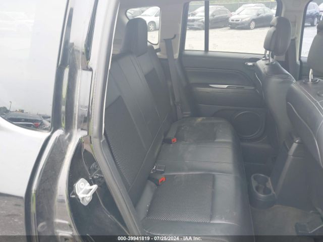 Photo 7 VIN: 1C4NJDEB1GD758078 - JEEP COMPASS 