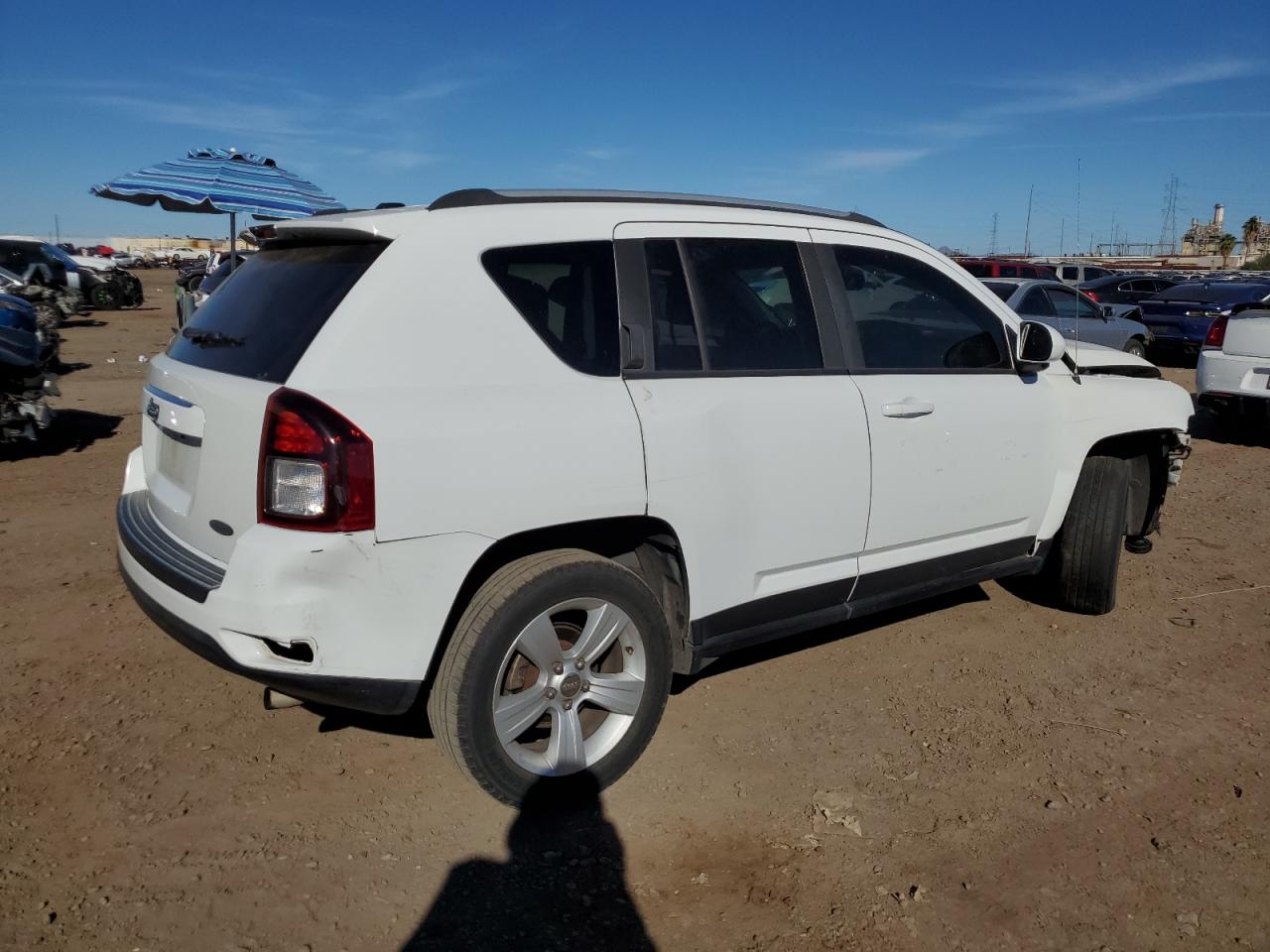 Photo 2 VIN: 1C4NJDEB1GD781411 - JEEP COMPASS 