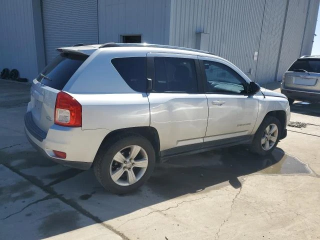 Photo 2 VIN: 1C4NJDEB2CD611794 - JEEP COMPASS LA 