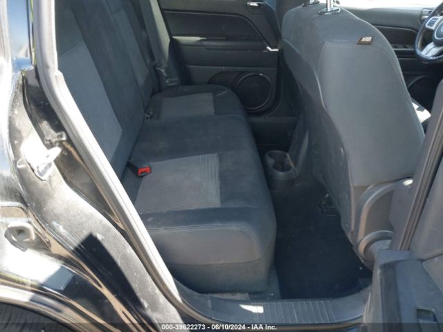 Photo 7 VIN: 1C4NJDEB2CD638820 - JEEP COMPASS 