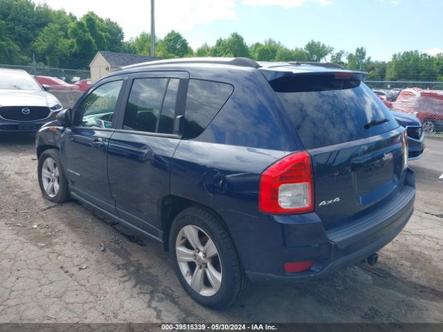 Photo 2 VIN: 1C4NJDEB2DD207735 - JEEP COMPASS 