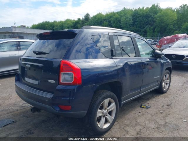 Photo 3 VIN: 1C4NJDEB2DD207735 - JEEP COMPASS 