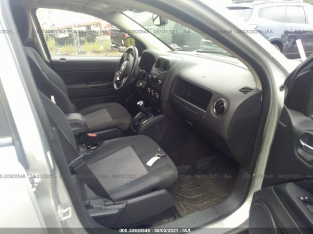 Photo 4 VIN: 1C4NJDEB2DD253291 - JEEP COMPASS 