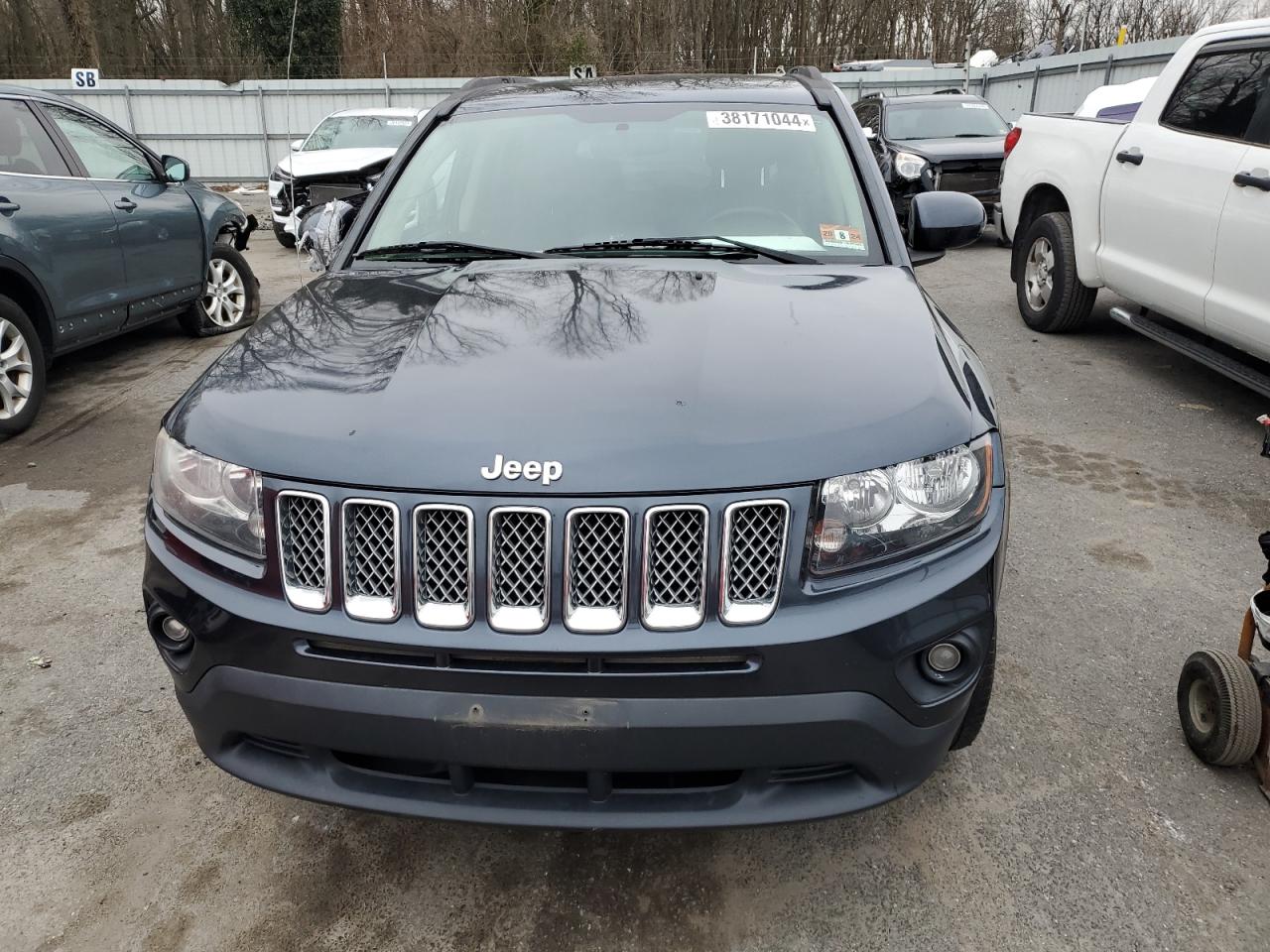 Photo 4 VIN: 1C4NJDEB2ED688555 - JEEP COMPASS 