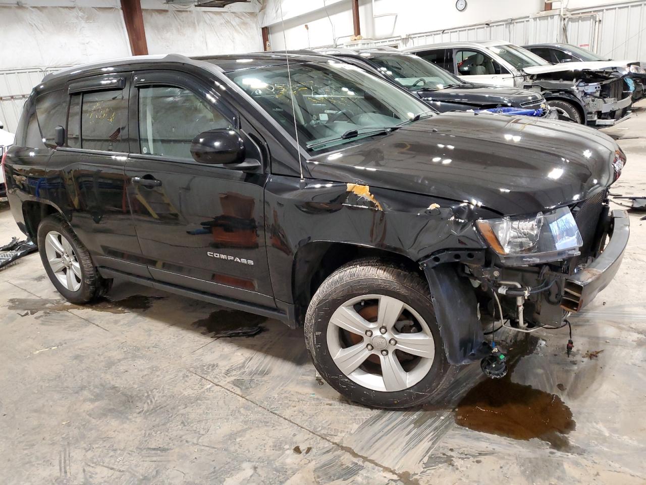 Photo 3 VIN: 1C4NJDEB2GD694990 - JEEP COMPASS 