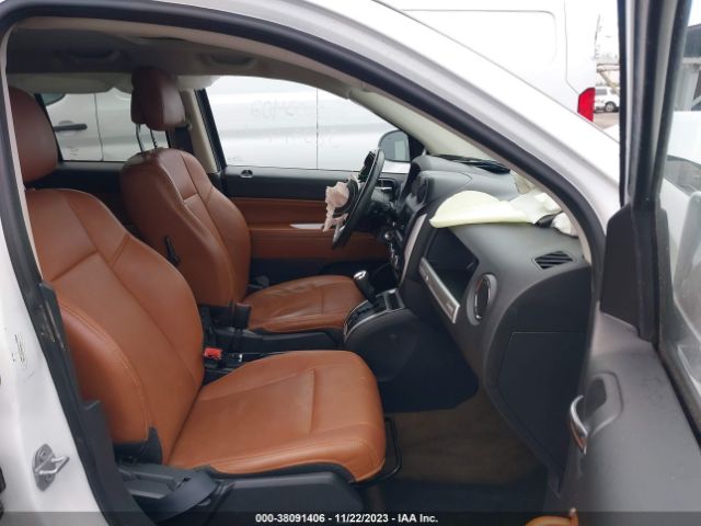 Photo 4 VIN: 1C4NJDEB2GD717992 - JEEP COMPASS 