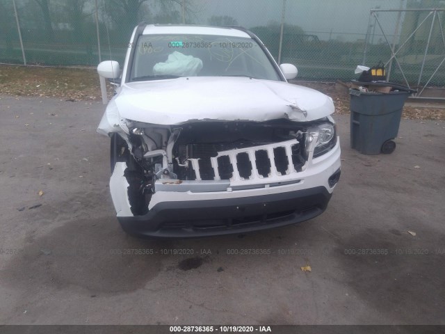 Photo 5 VIN: 1C4NJDEB2GD730127 - JEEP COMPASS 