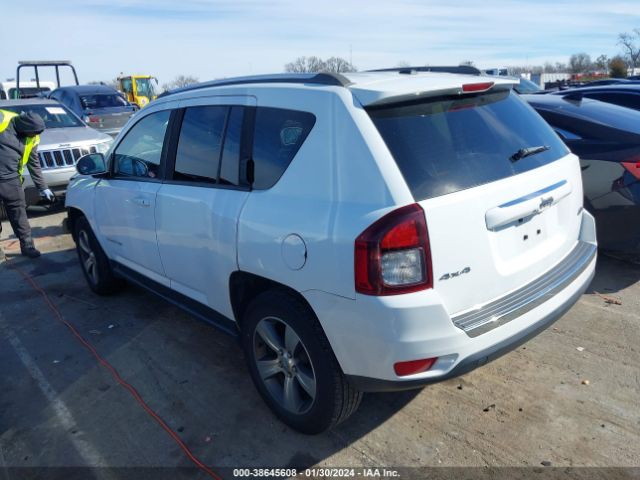 Photo 2 VIN: 1C4NJDEB2GD798752 - JEEP COMPASS 