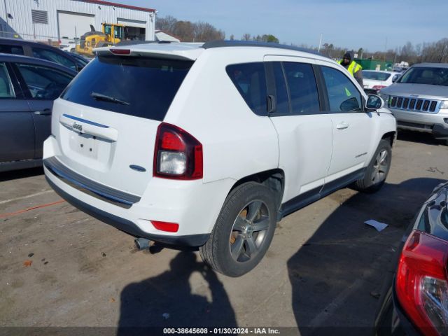 Photo 3 VIN: 1C4NJDEB2GD798752 - JEEP COMPASS 