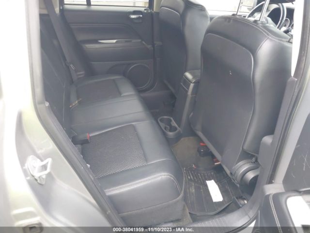 Photo 7 VIN: 1C4NJDEB2GD810396 - JEEP COMPASS 