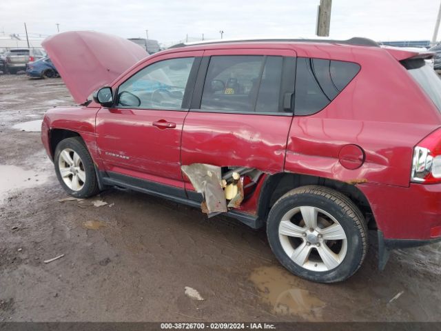 Photo 5 VIN: 1C4NJDEB3CD604885 - JEEP COMPASS 