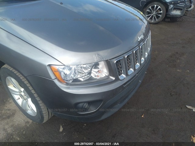 Photo 5 VIN: 1C4NJDEB3CD655965 - JEEP COMPASS 