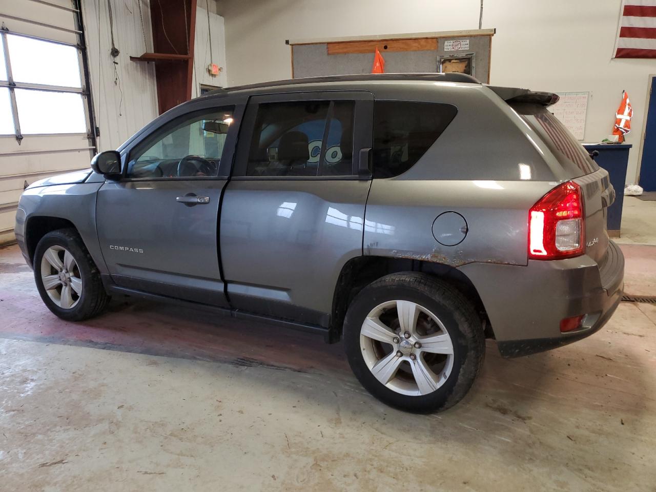 Photo 1 VIN: 1C4NJDEB3DD207792 - JEEP COMPASS 