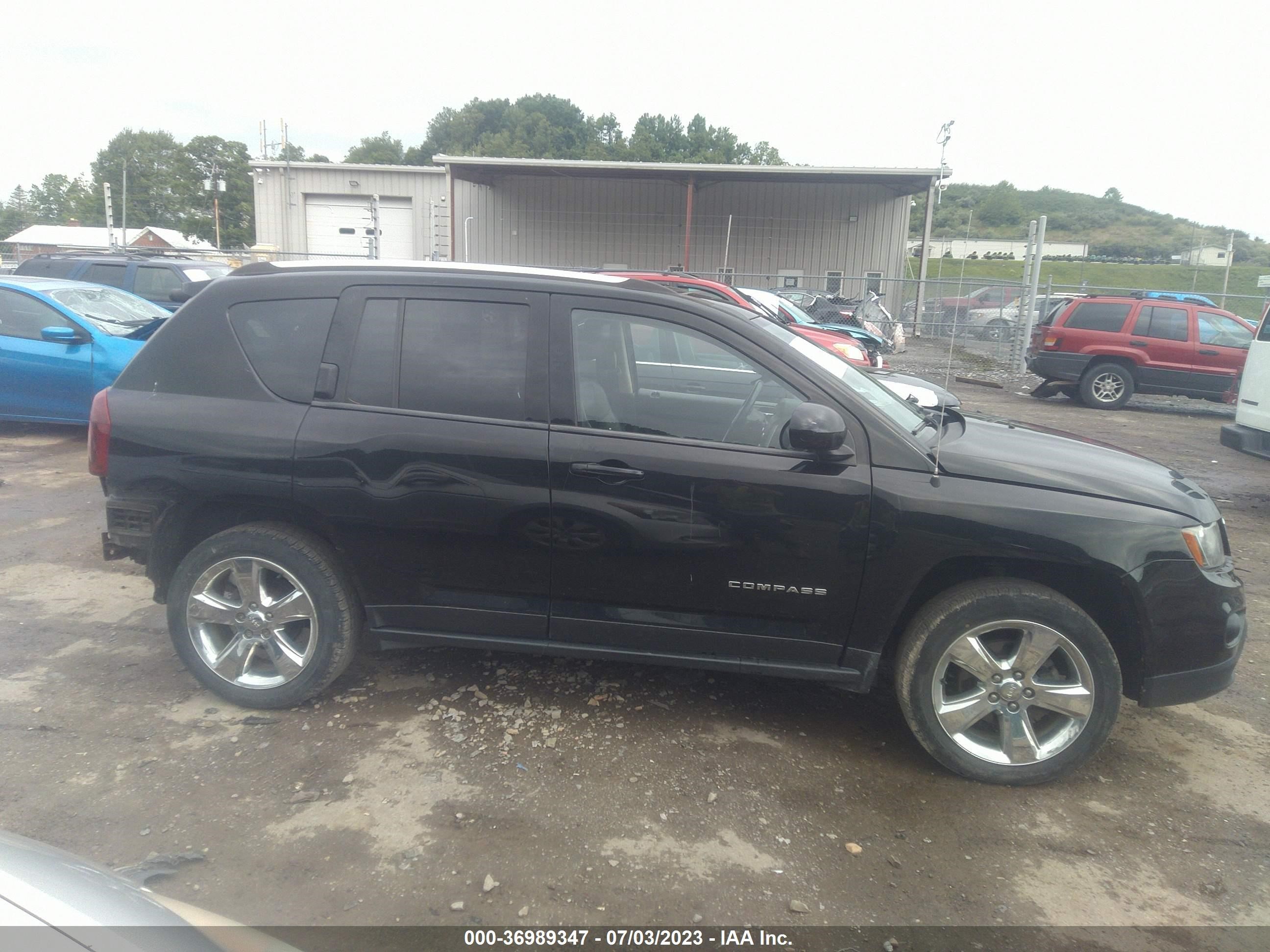 Photo 13 VIN: 1C4NJDEB3ED734961 - JEEP COMPASS 