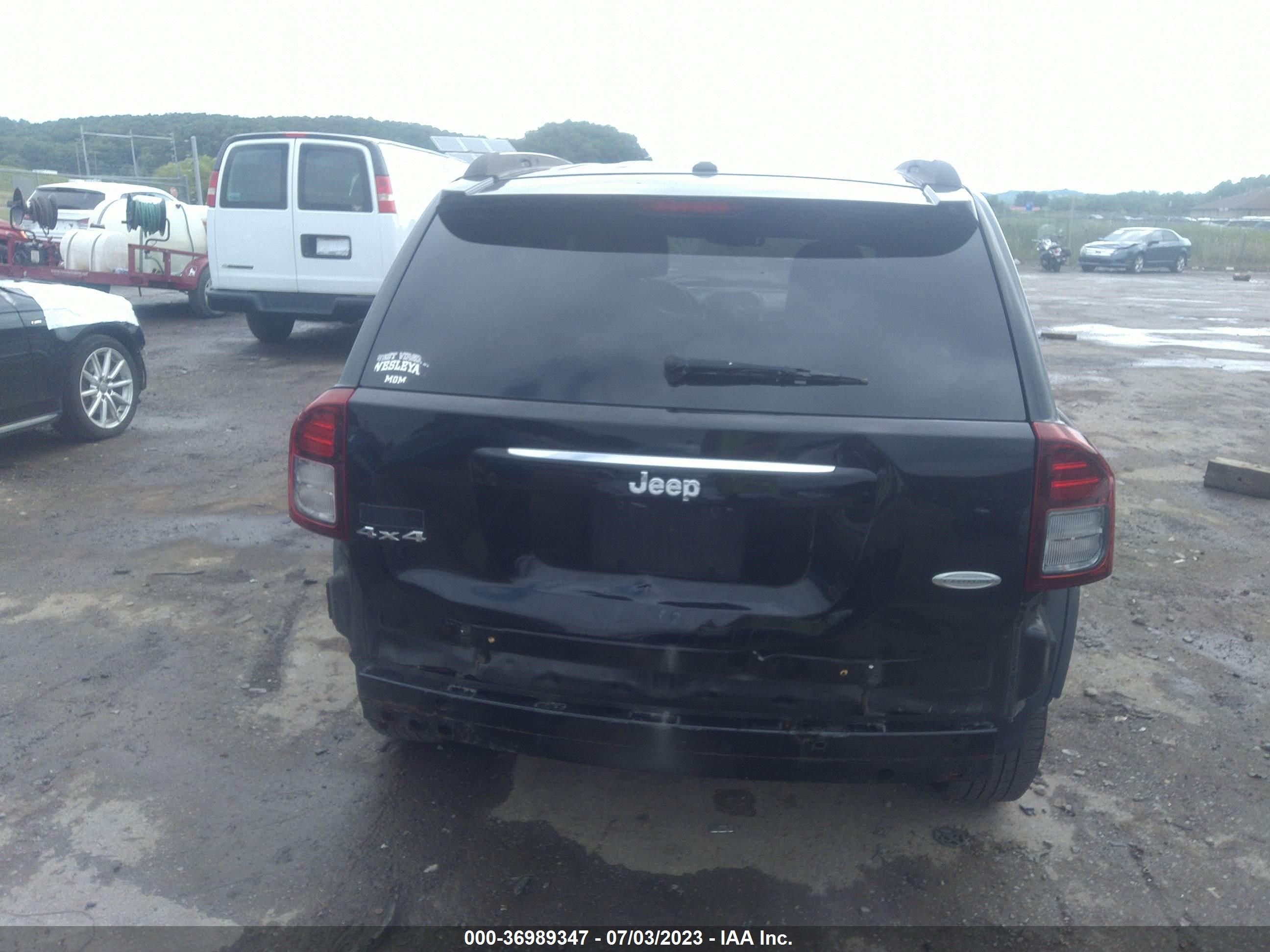 Photo 16 VIN: 1C4NJDEB3ED734961 - JEEP COMPASS 