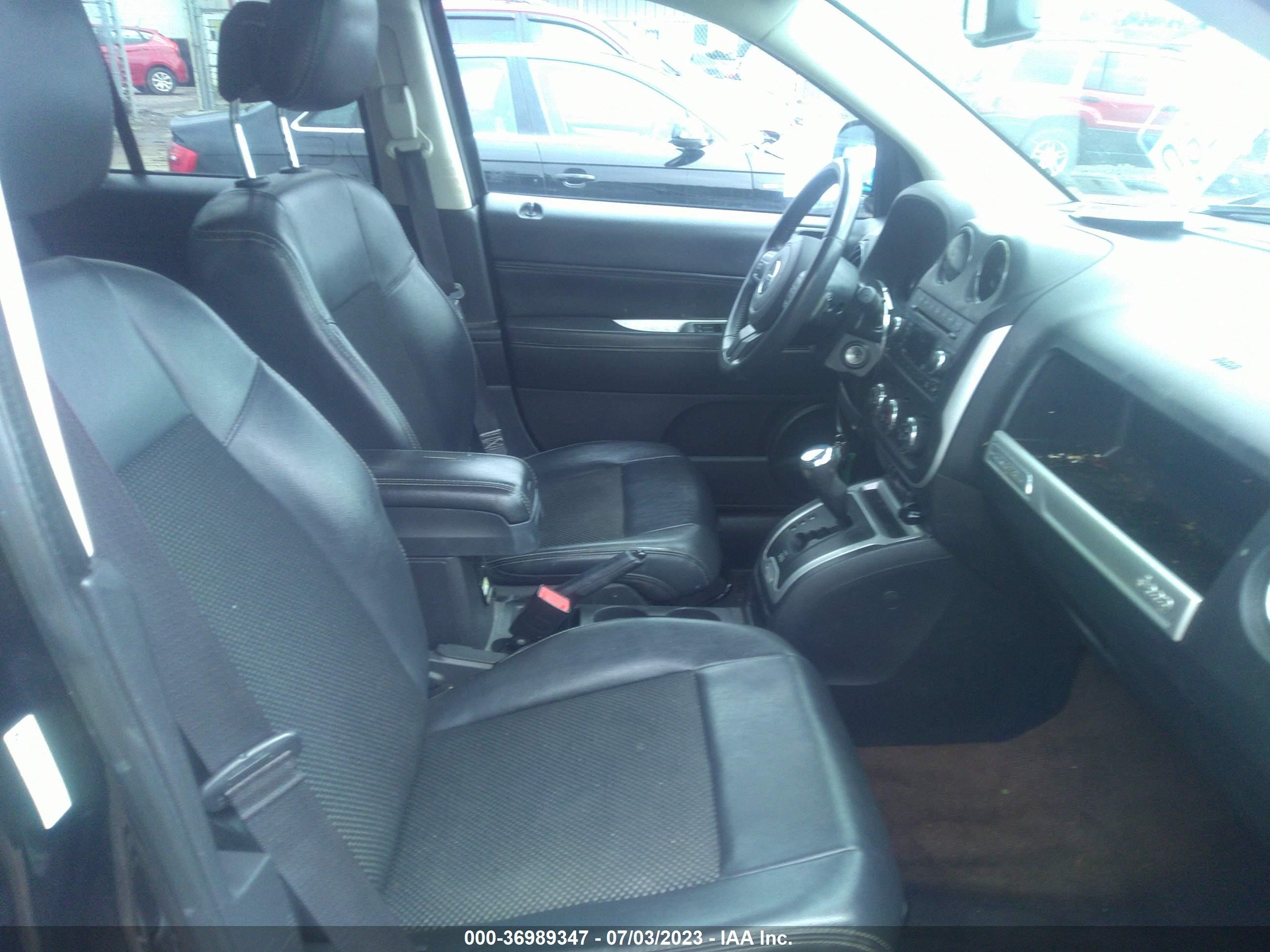 Photo 4 VIN: 1C4NJDEB3ED734961 - JEEP COMPASS 