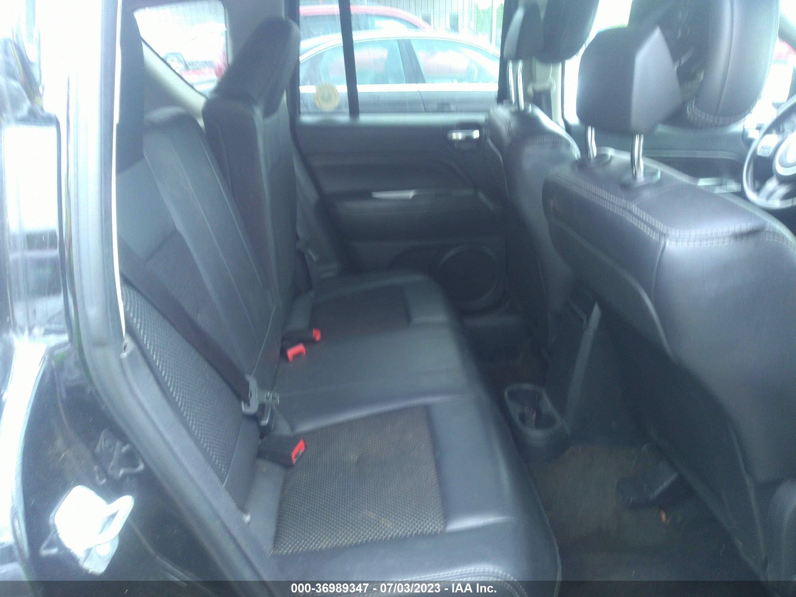 Photo 7 VIN: 1C4NJDEB3ED734961 - JEEP COMPASS 