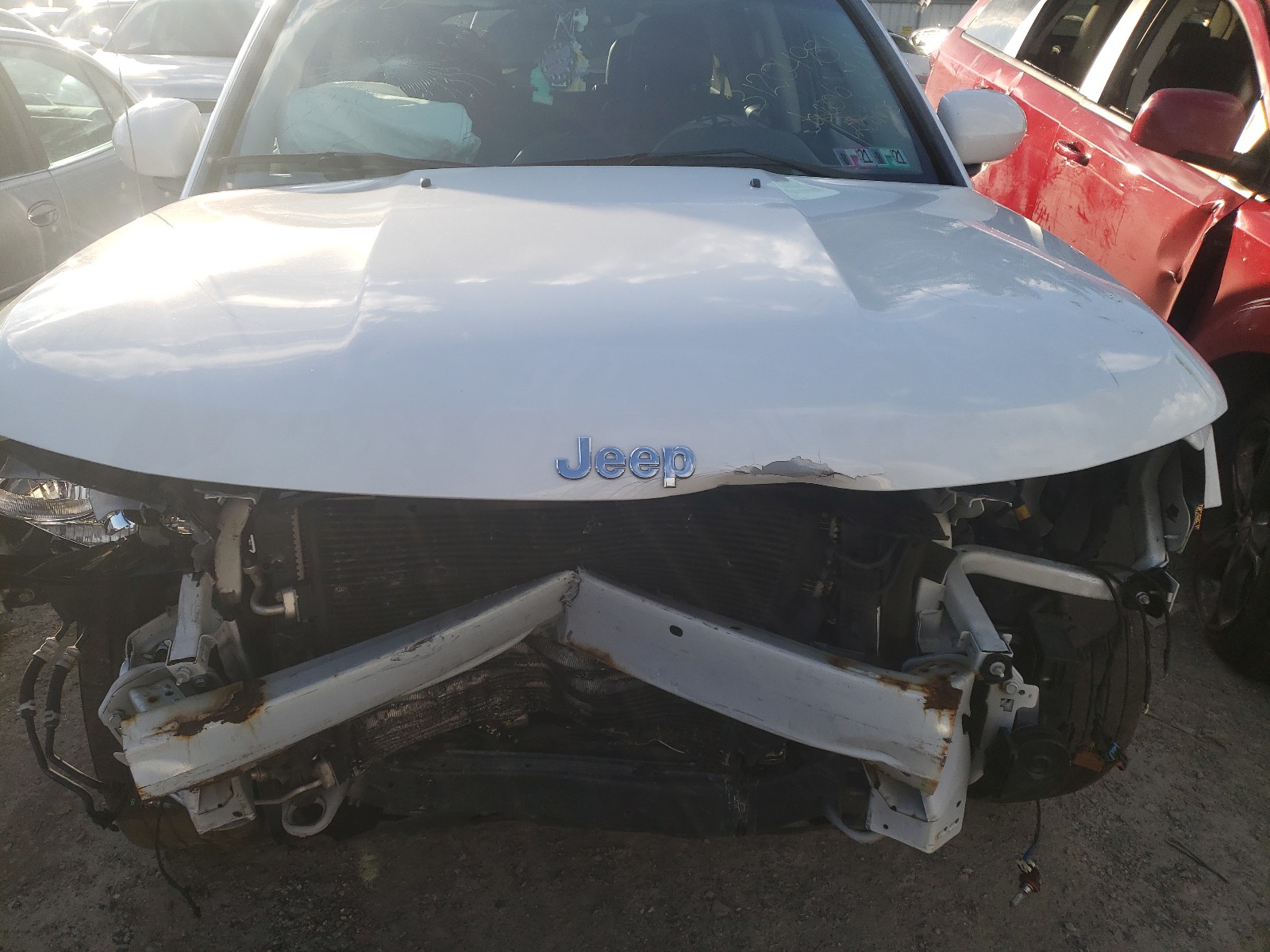 Photo 6 VIN: 1C4NJDEB3GD653803 - JEEP COMPASS LA 