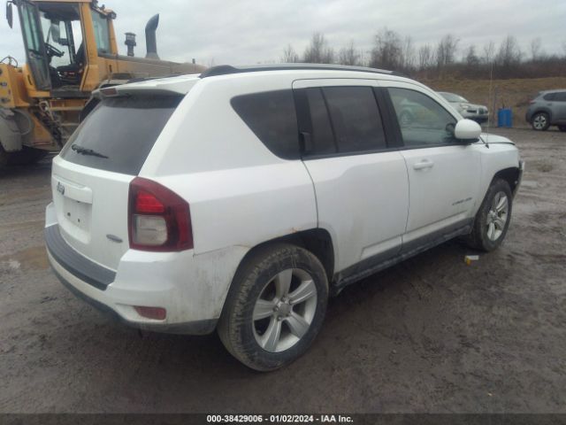 Photo 3 VIN: 1C4NJDEB3GD674487 - JEEP COMPASS 