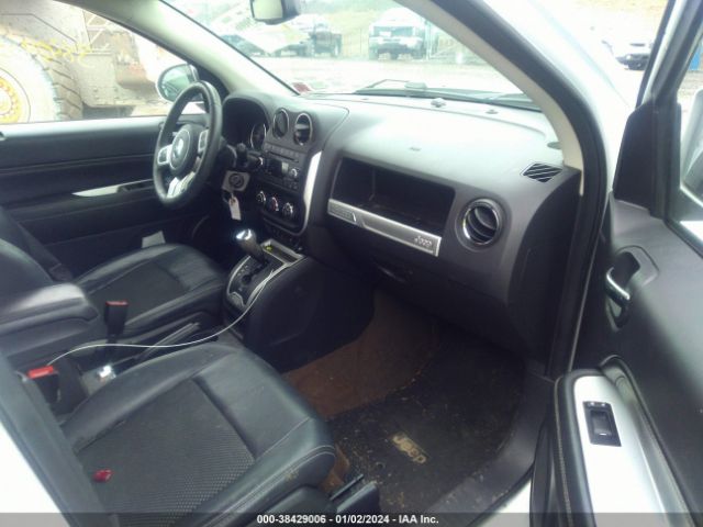 Photo 4 VIN: 1C4NJDEB3GD674487 - JEEP COMPASS 