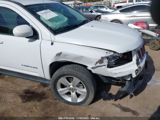 Photo 5 VIN: 1C4NJDEB3GD687112 - JEEP COMPASS 