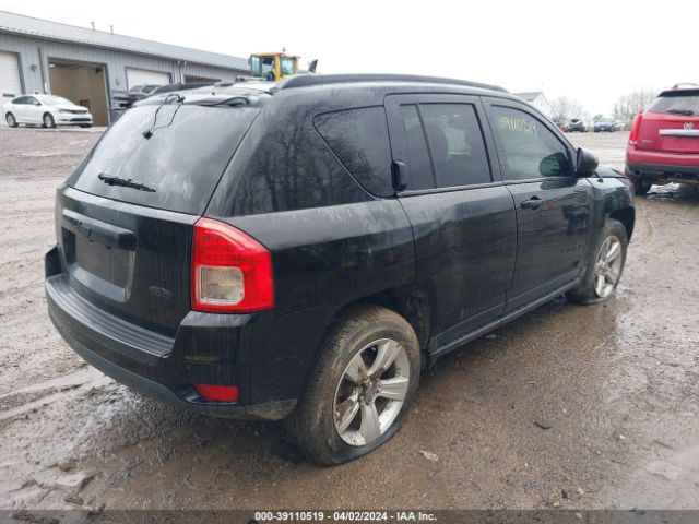 Photo 3 VIN: 1C4NJDEB4CD578779 - JEEP COMPASS 